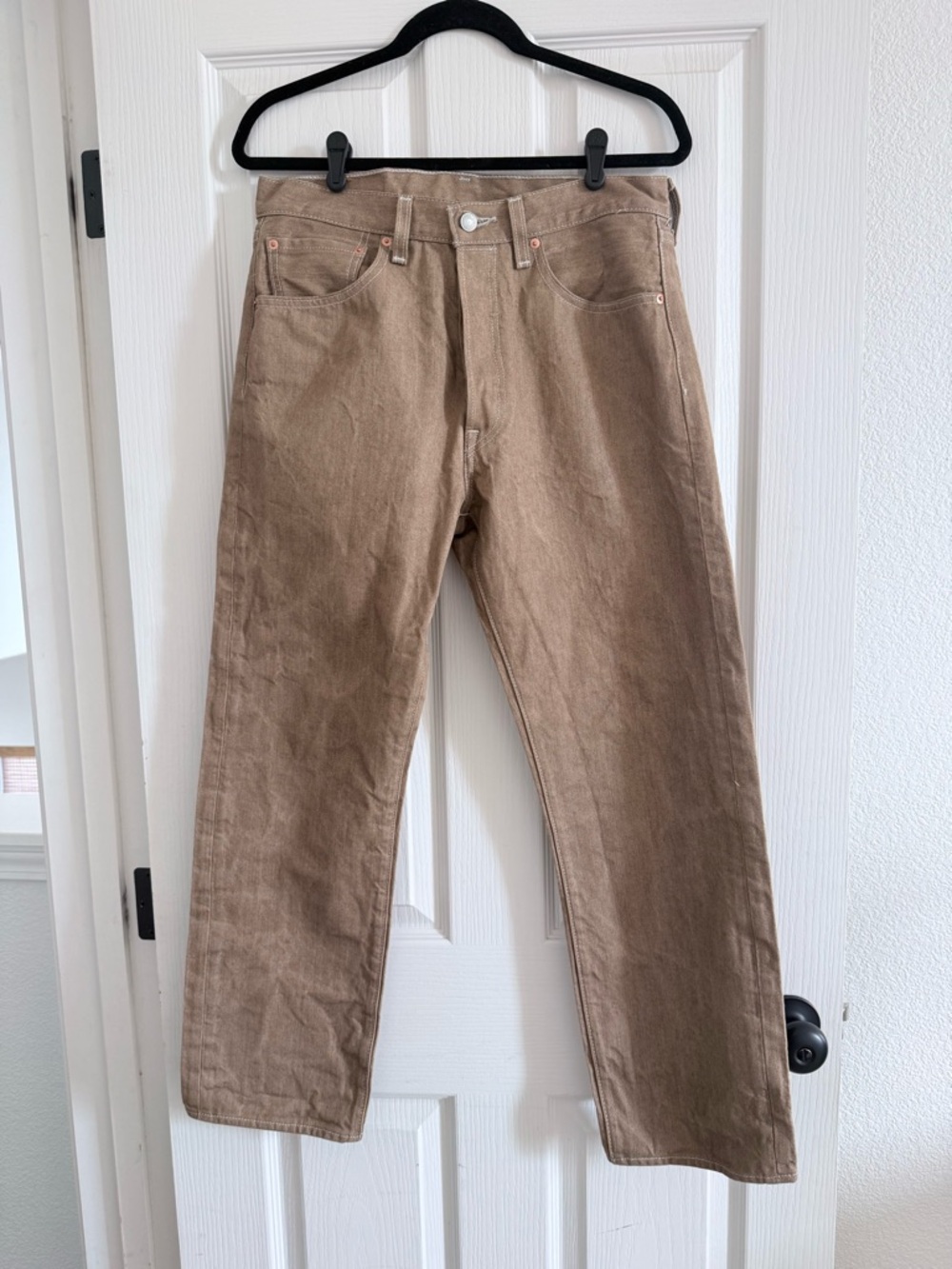 Classic Straight-Leg Brown Jeans